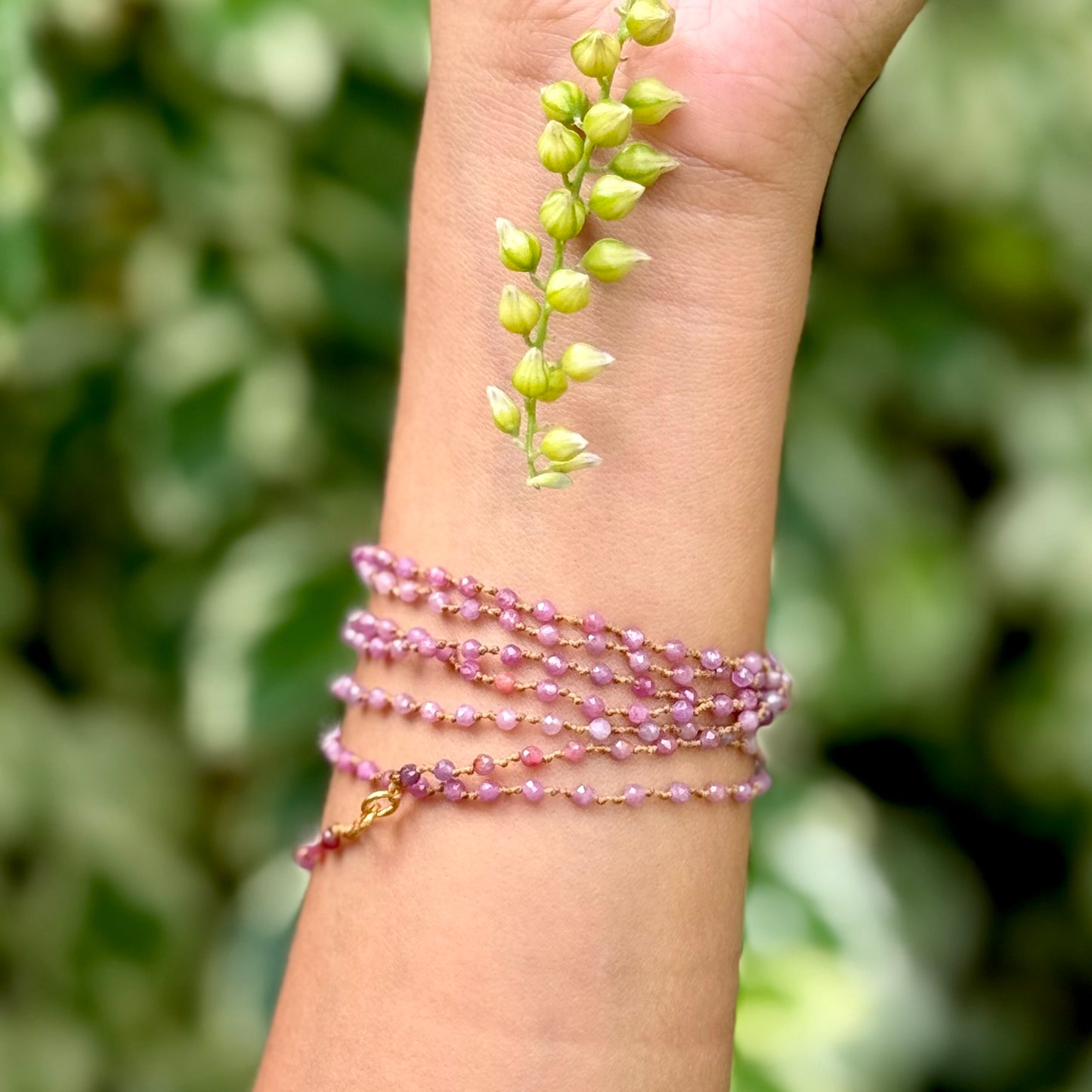 Tiny Shaded Ruby Long Lei