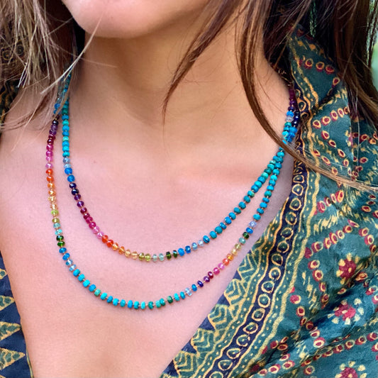 Opalina Rainbow Lei
