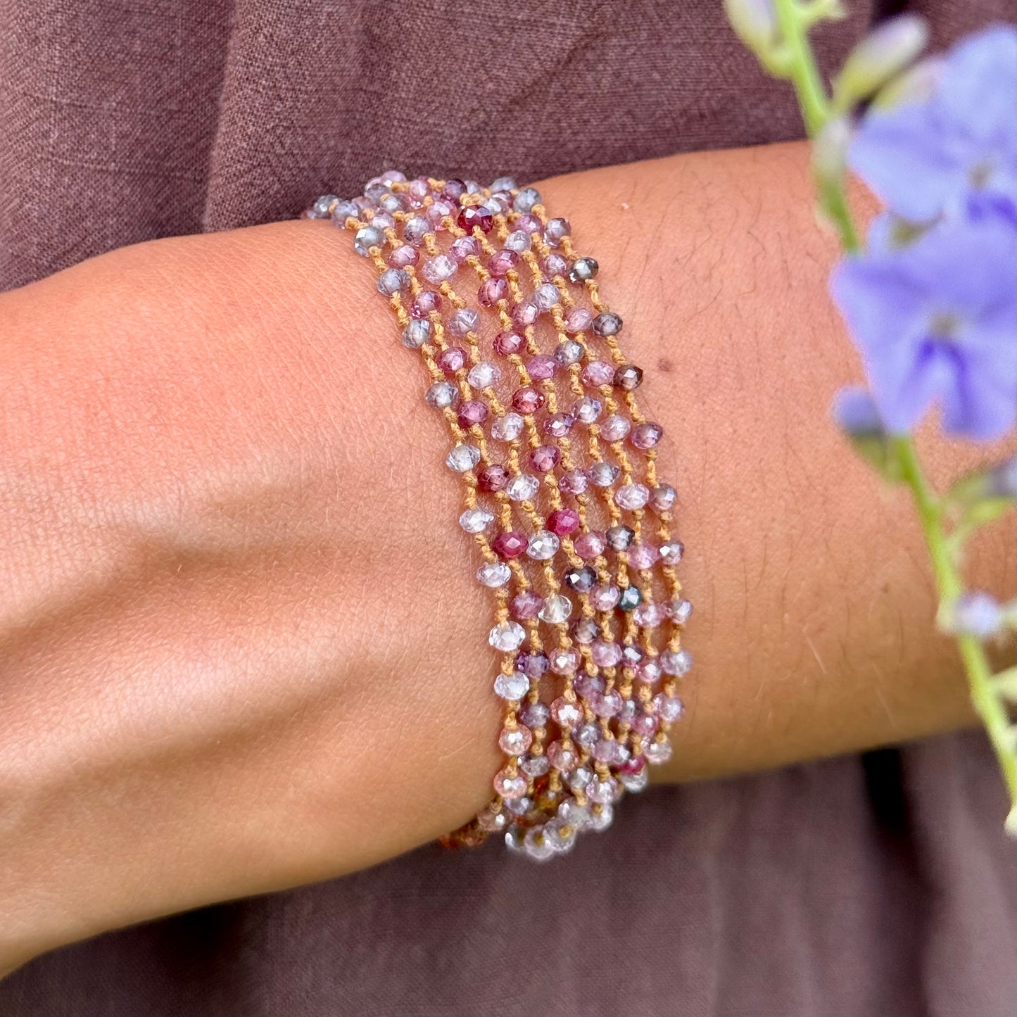 Tiny Multi-Spinel Long Lei