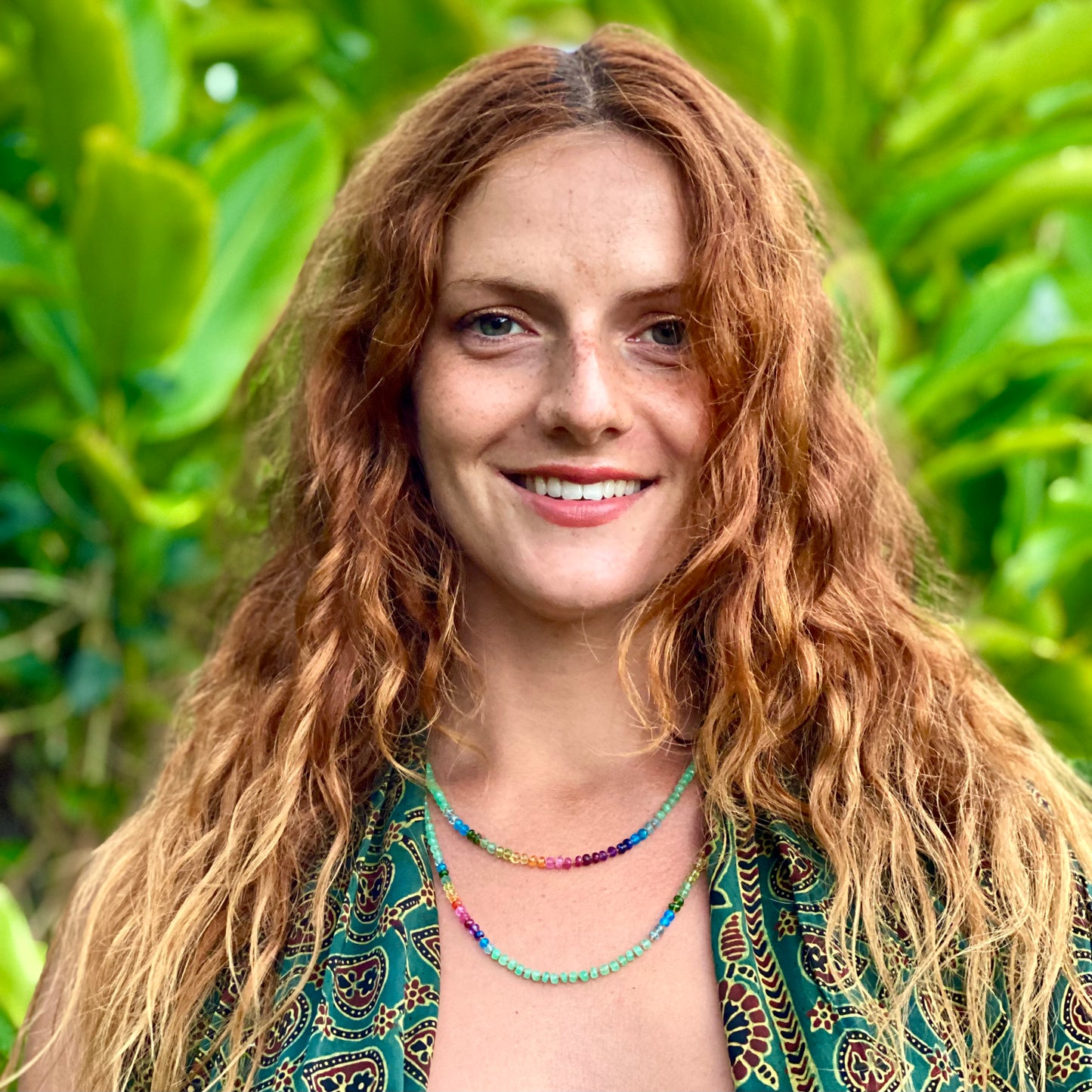 Colombian Emerald Rainbow Lei