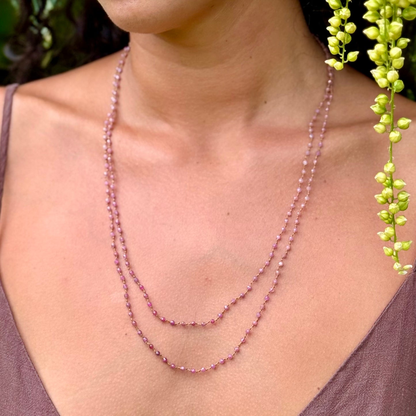 Tiny Shaded Ruby Long Lei