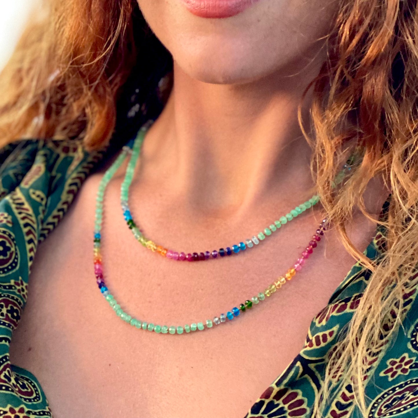 Colombian Emerald Rainbow Lei