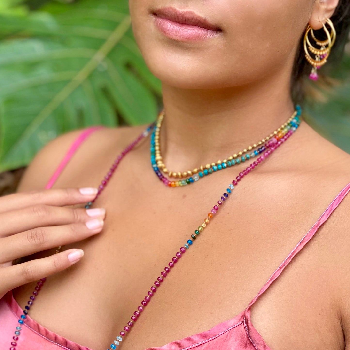 Opalina Rainbow Lei
