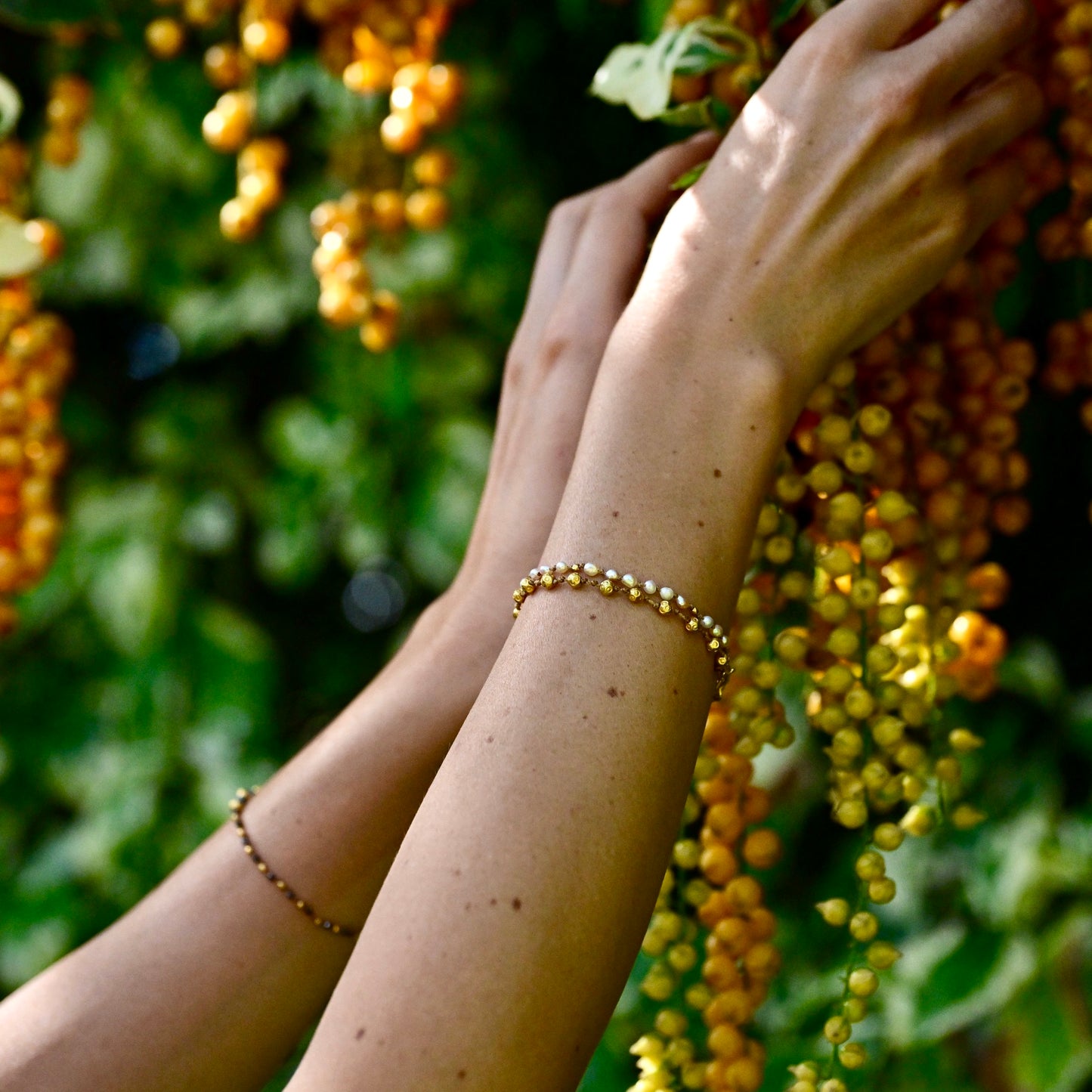 Teal Diamond & Hematite Bracelet with Gold