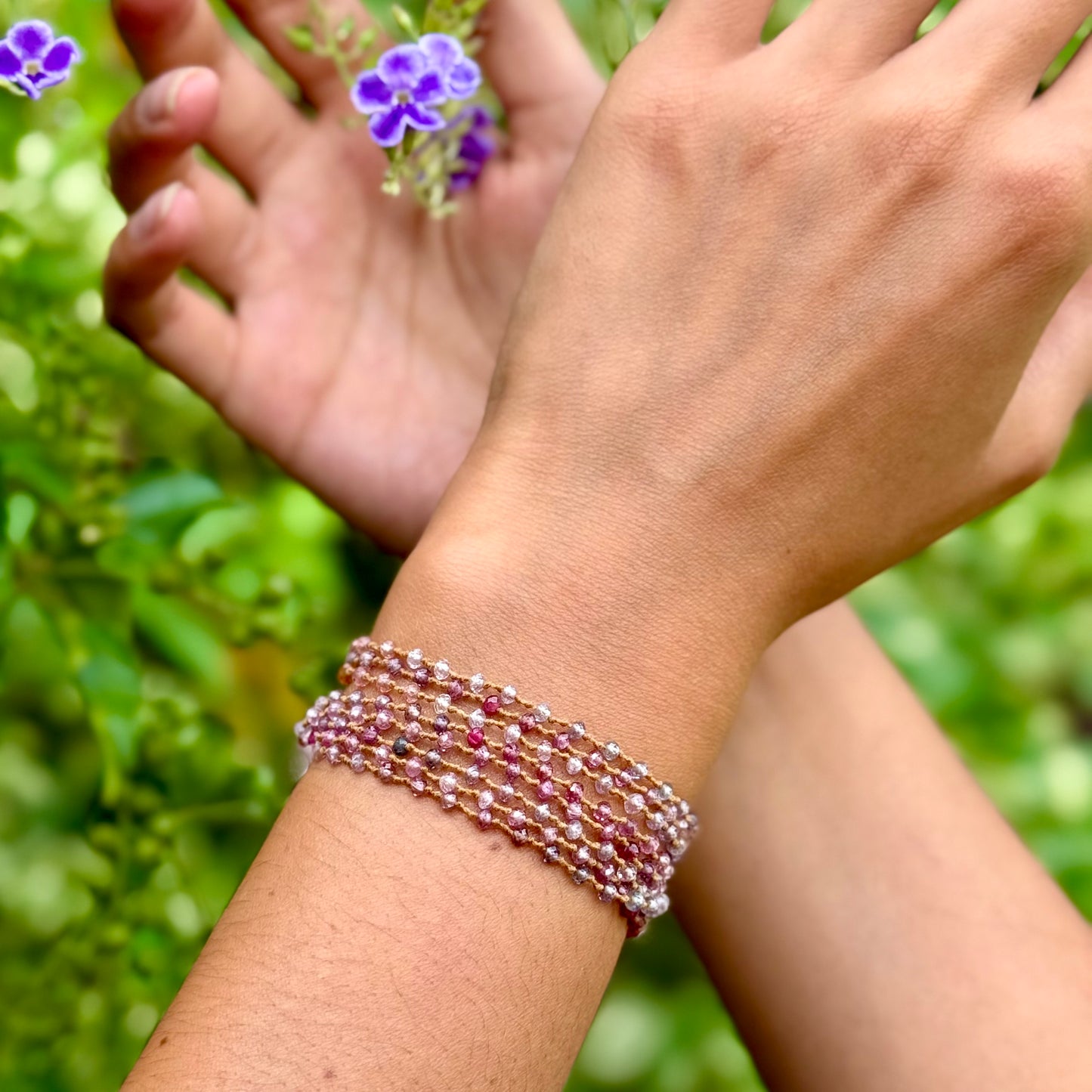 Tiny Multi-Spinel Long Lei