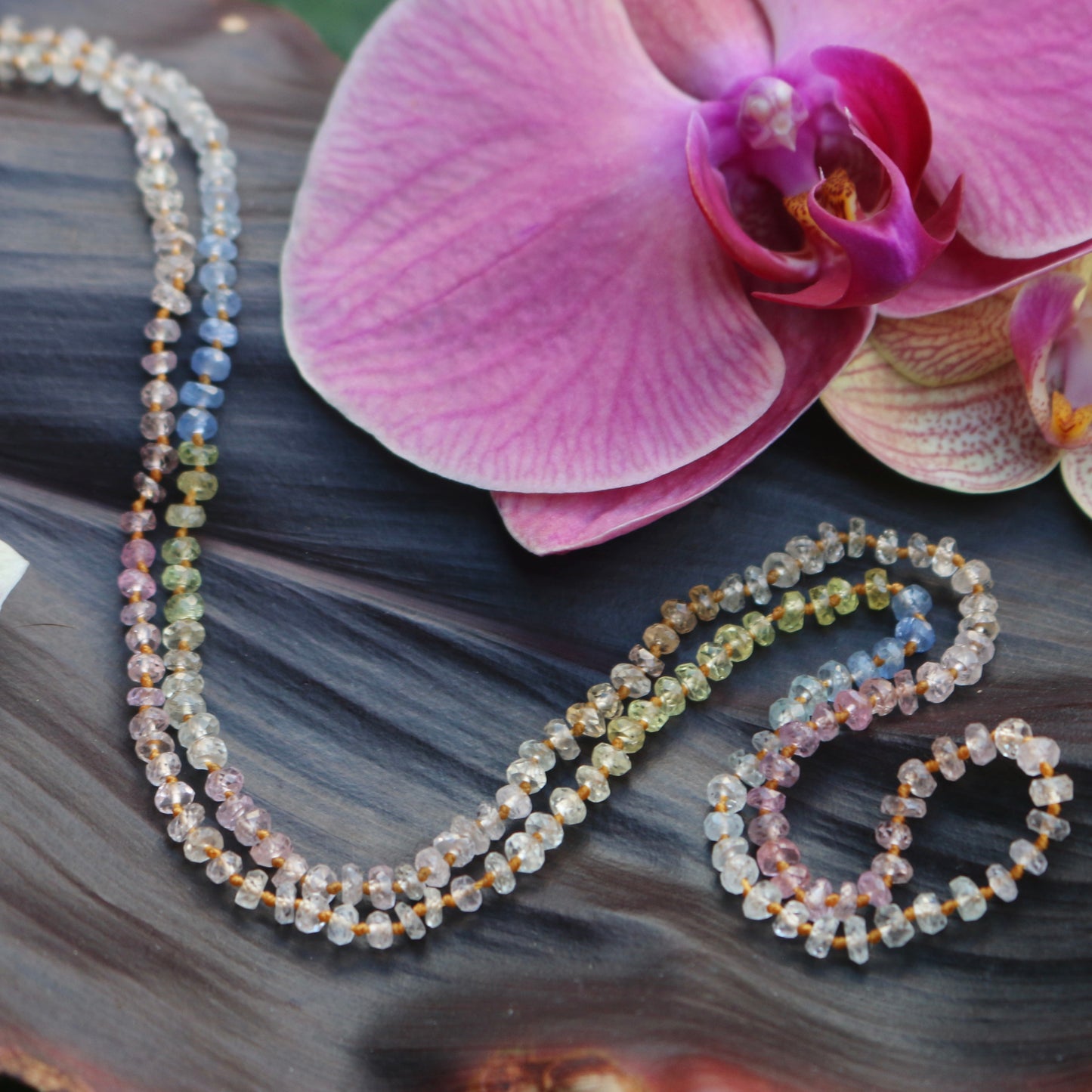 Pastel Sapphire Lei