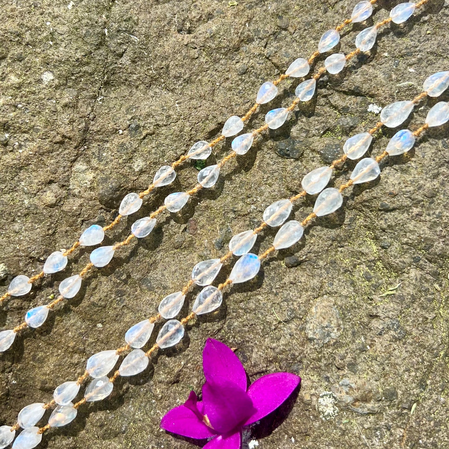 Moonstone Drop Lei