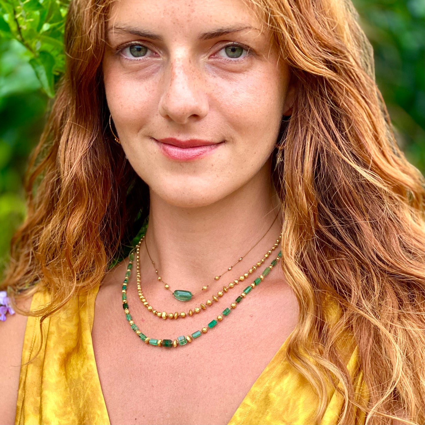 Smooth Emerald & Gold Accent Strand