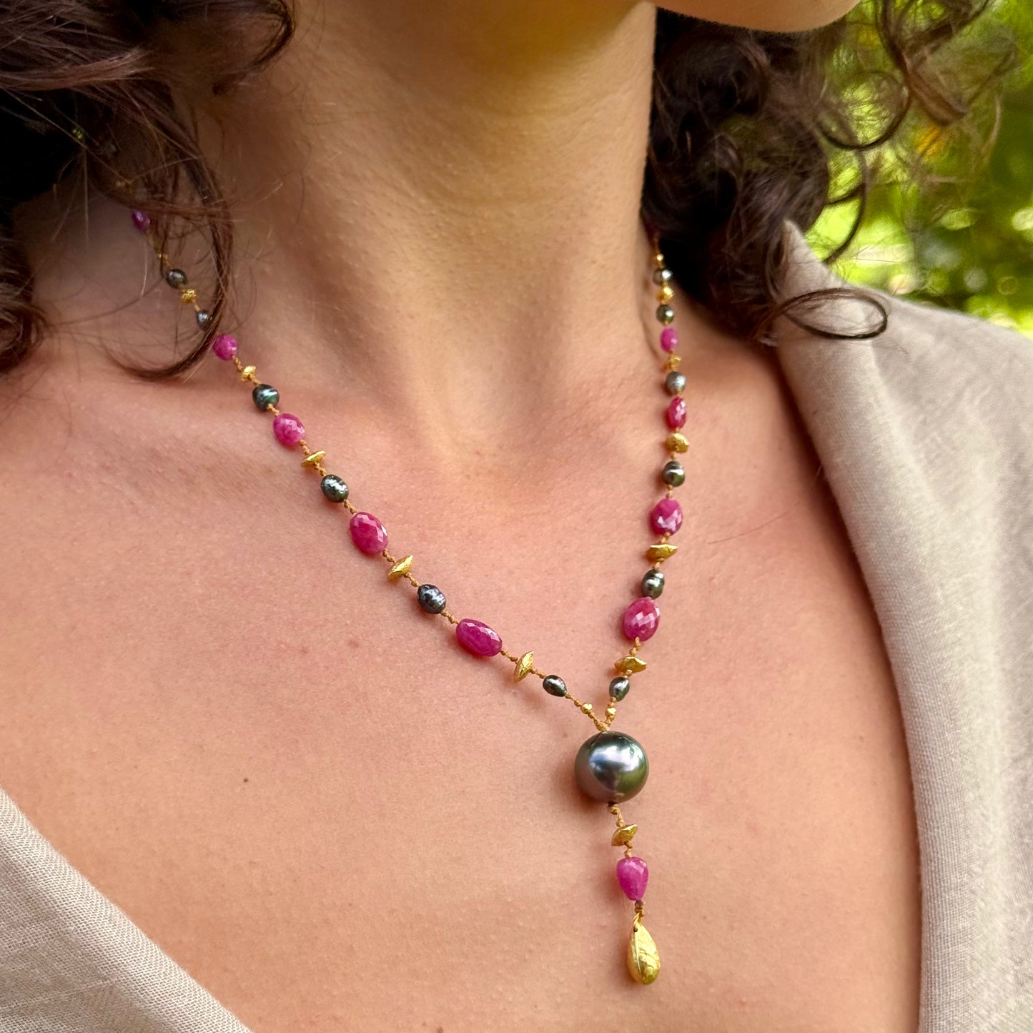 Pink Sapphire and Tahitian Pearl Kulu Nani