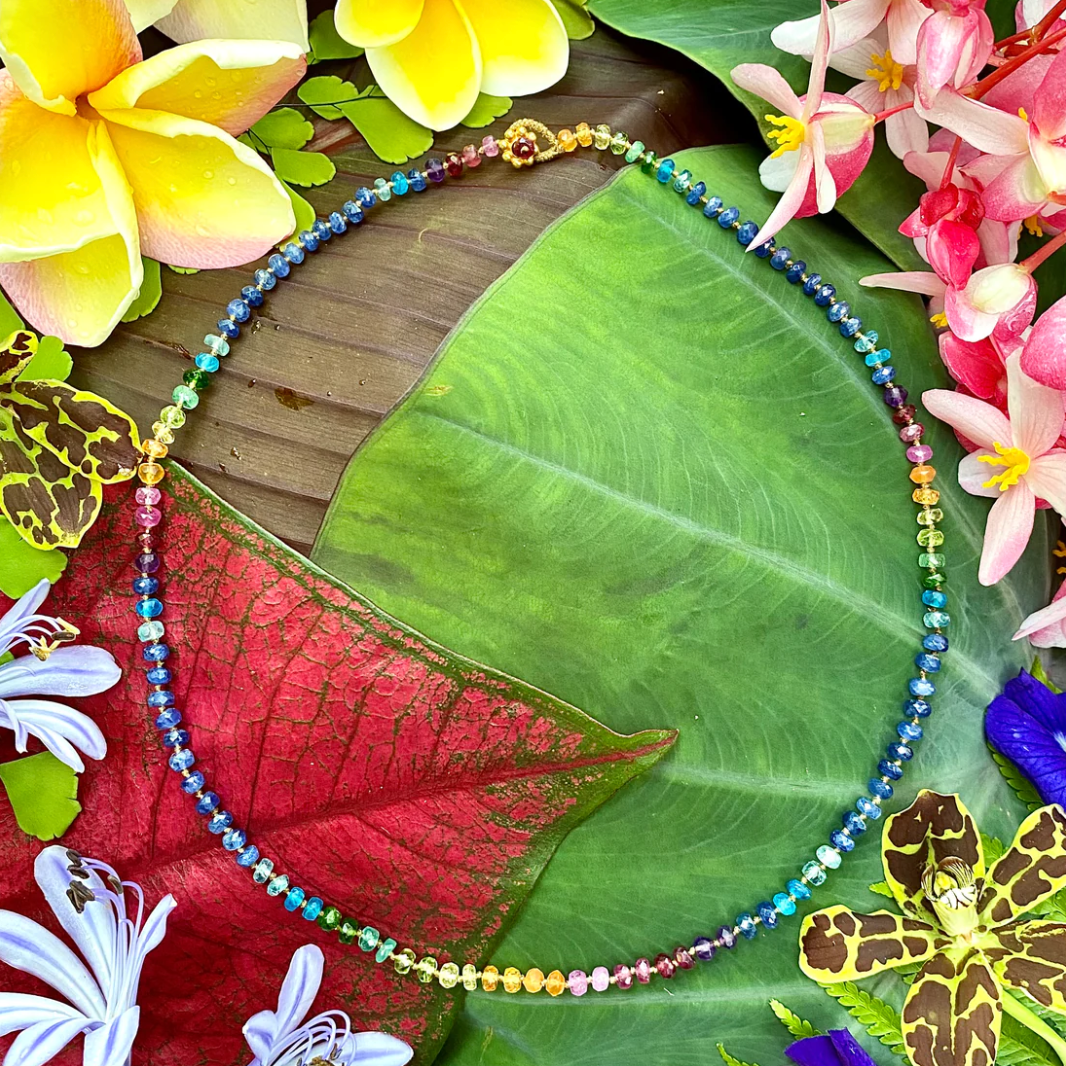 Blue Sapphire Rainbow Lei