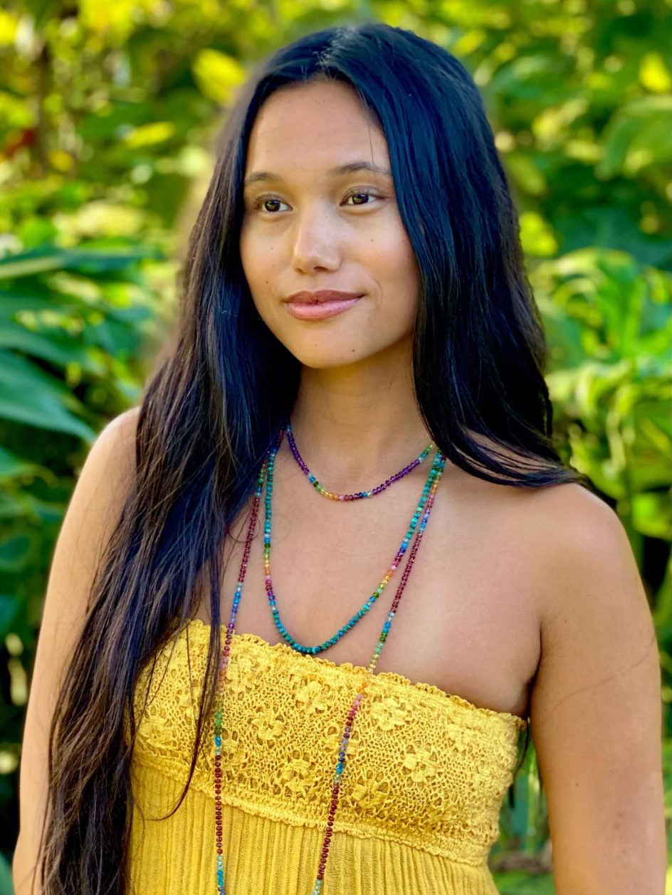 Opalina Rainbow Lei