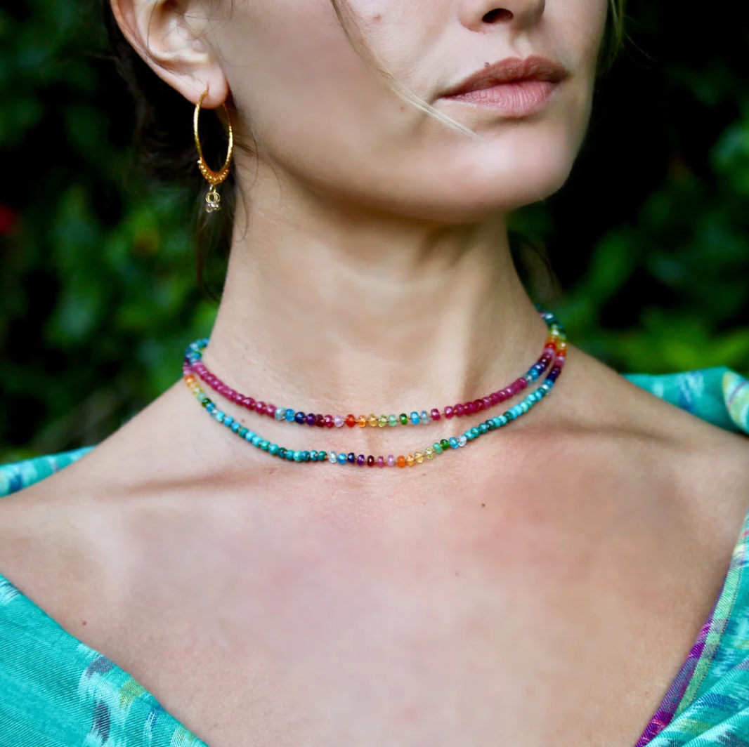 Opalina Rainbow Lei