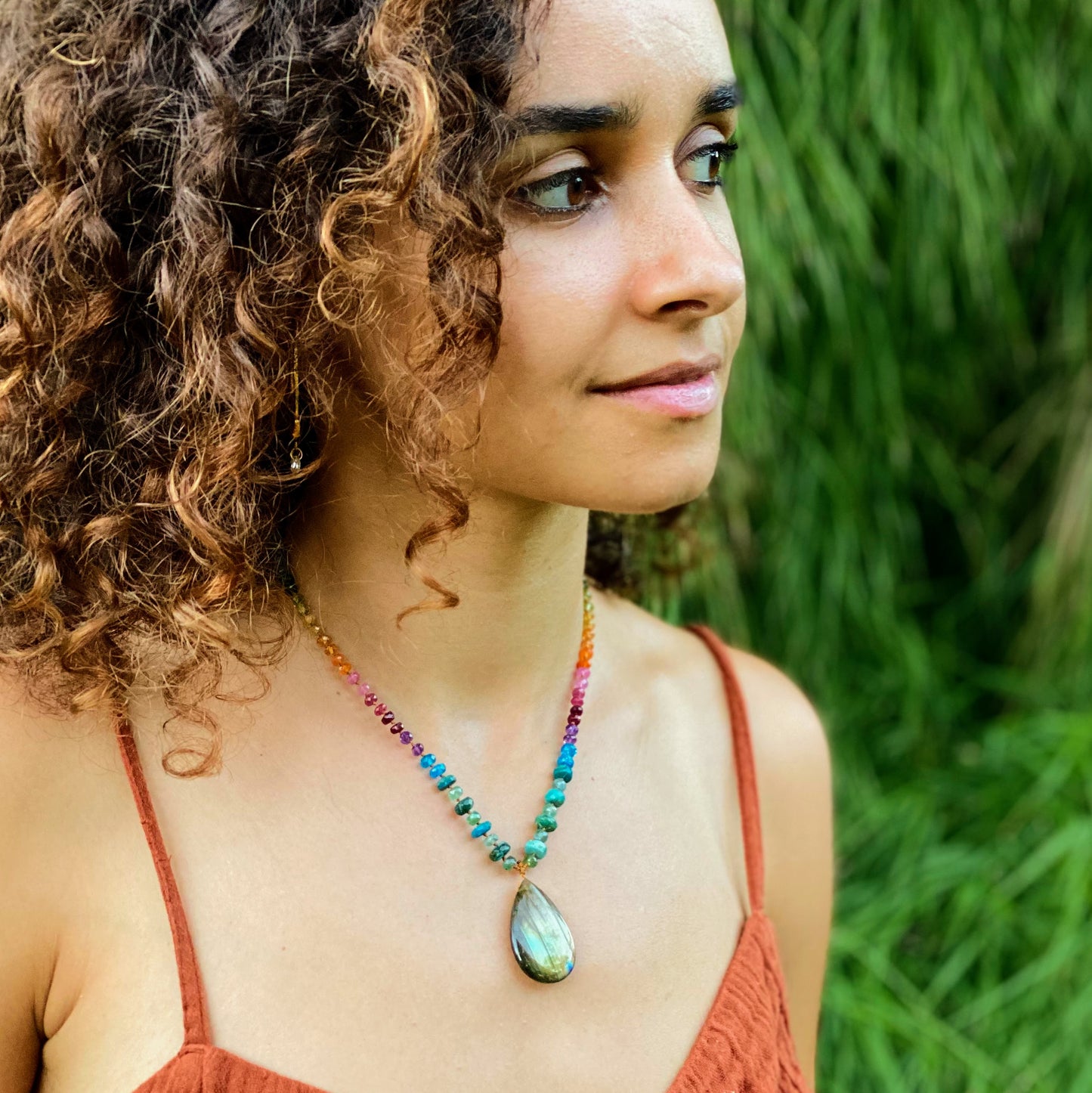 Labradorite & Opalina Rainbow Mana