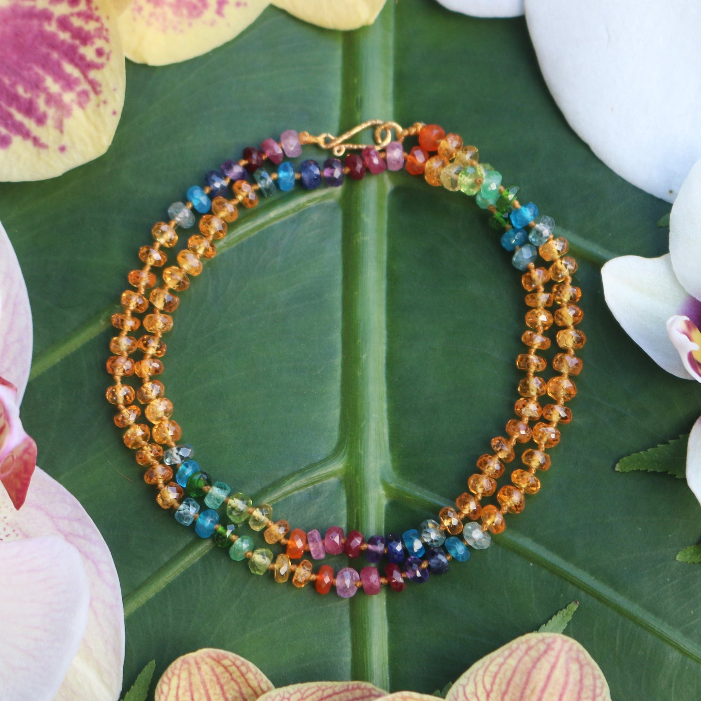 Mandarin Garnet Rainbow Lei