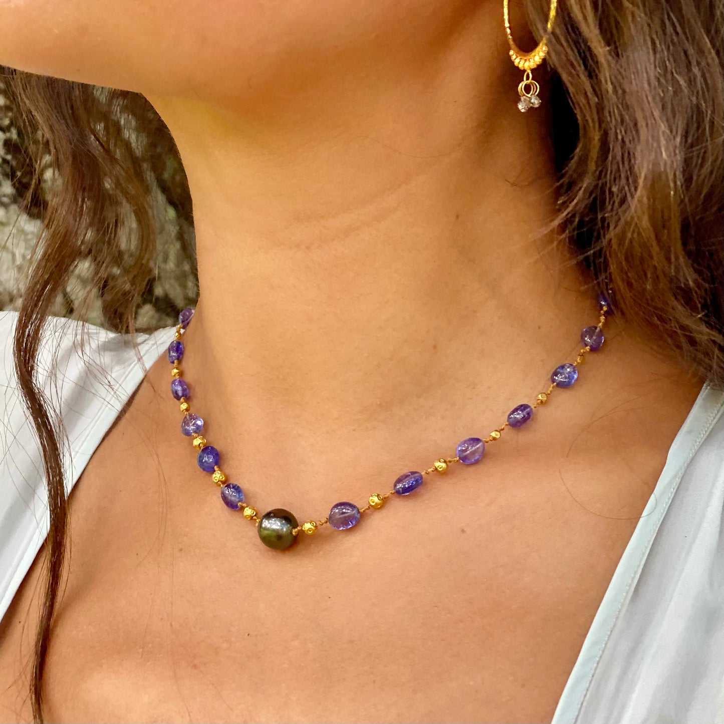 Tanzanite Choker with Tahitian Pearl & Gold