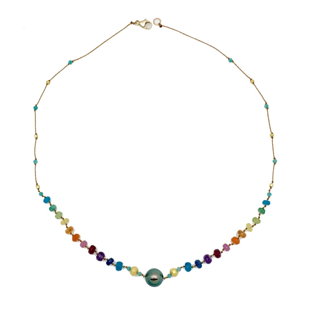 Floating Tahitian Black Pearl & Gold Rainbow Mana
