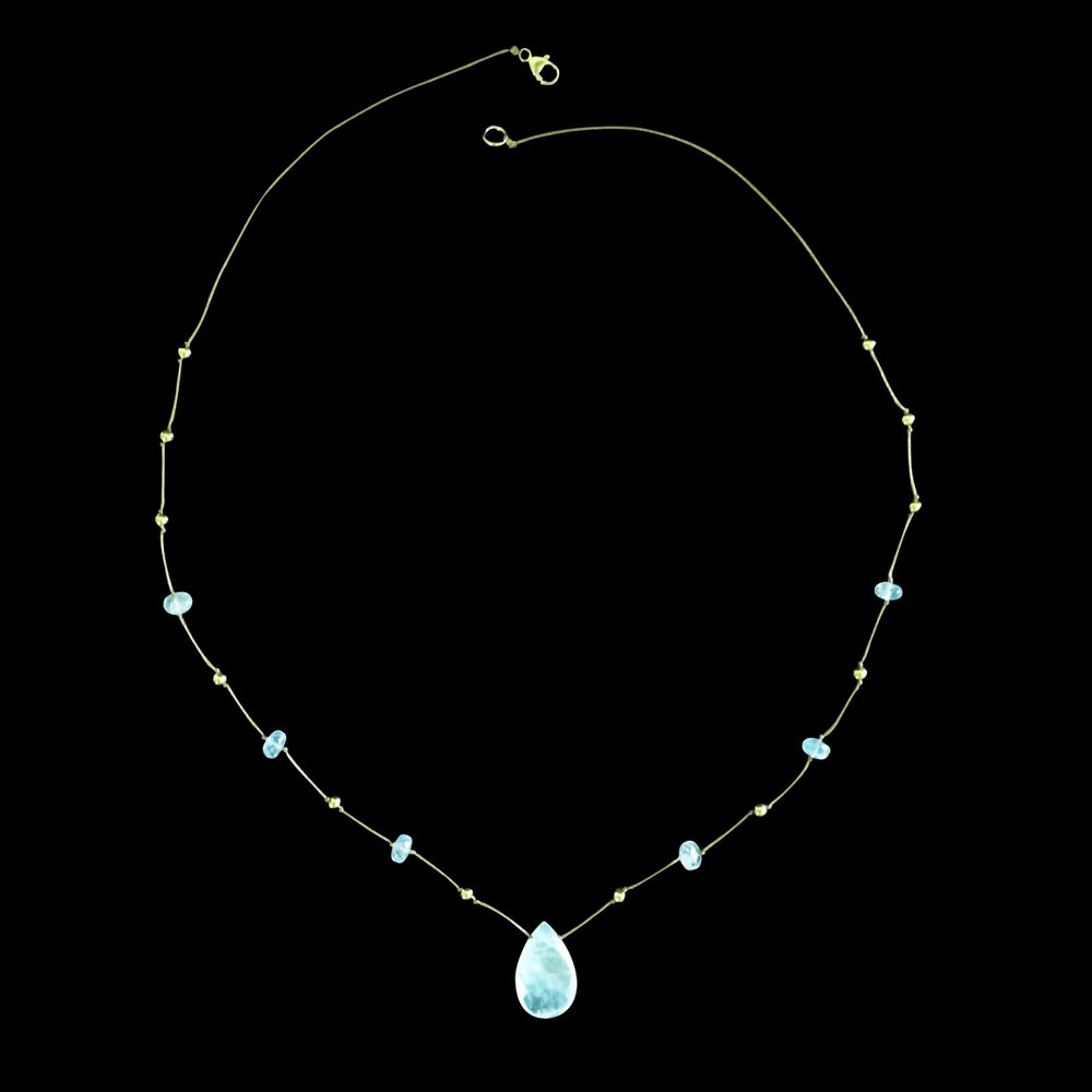 Moonstone Alohi Drop