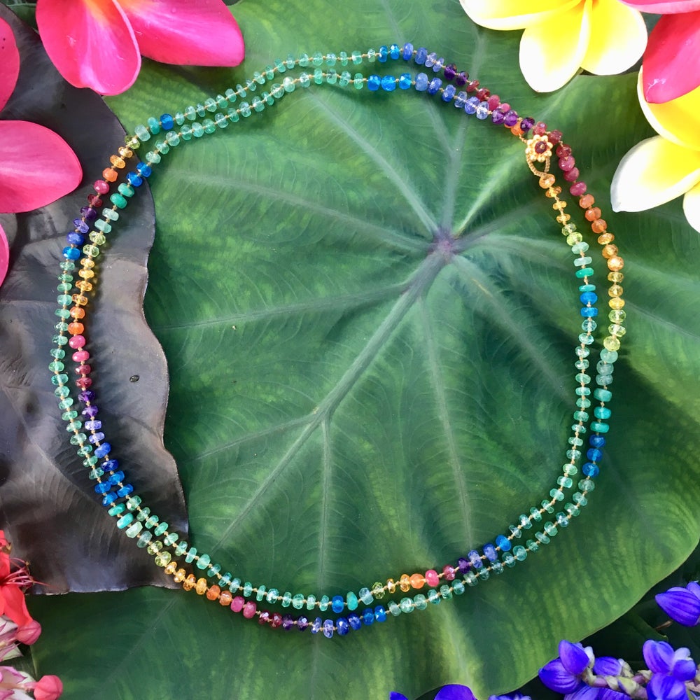 Zambian Emerald Rainbow Lei
