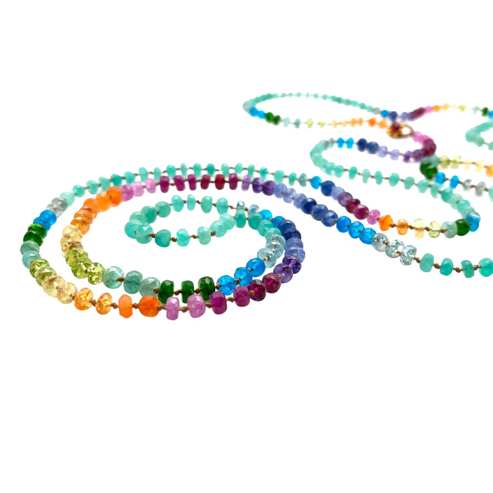 Colombian Emerald Rainbow Lei