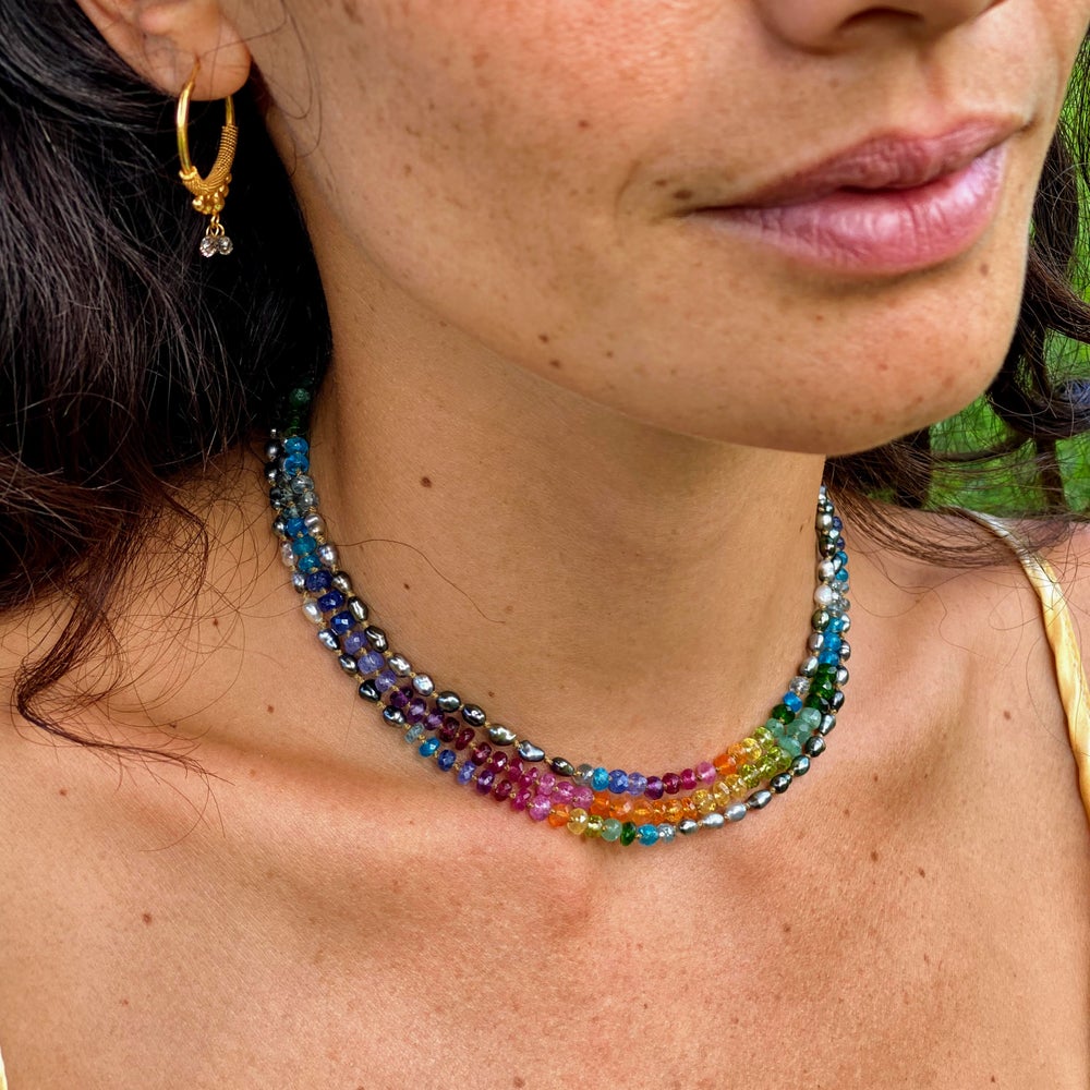 Tahitian Keshi Pearl Rainbow Lei