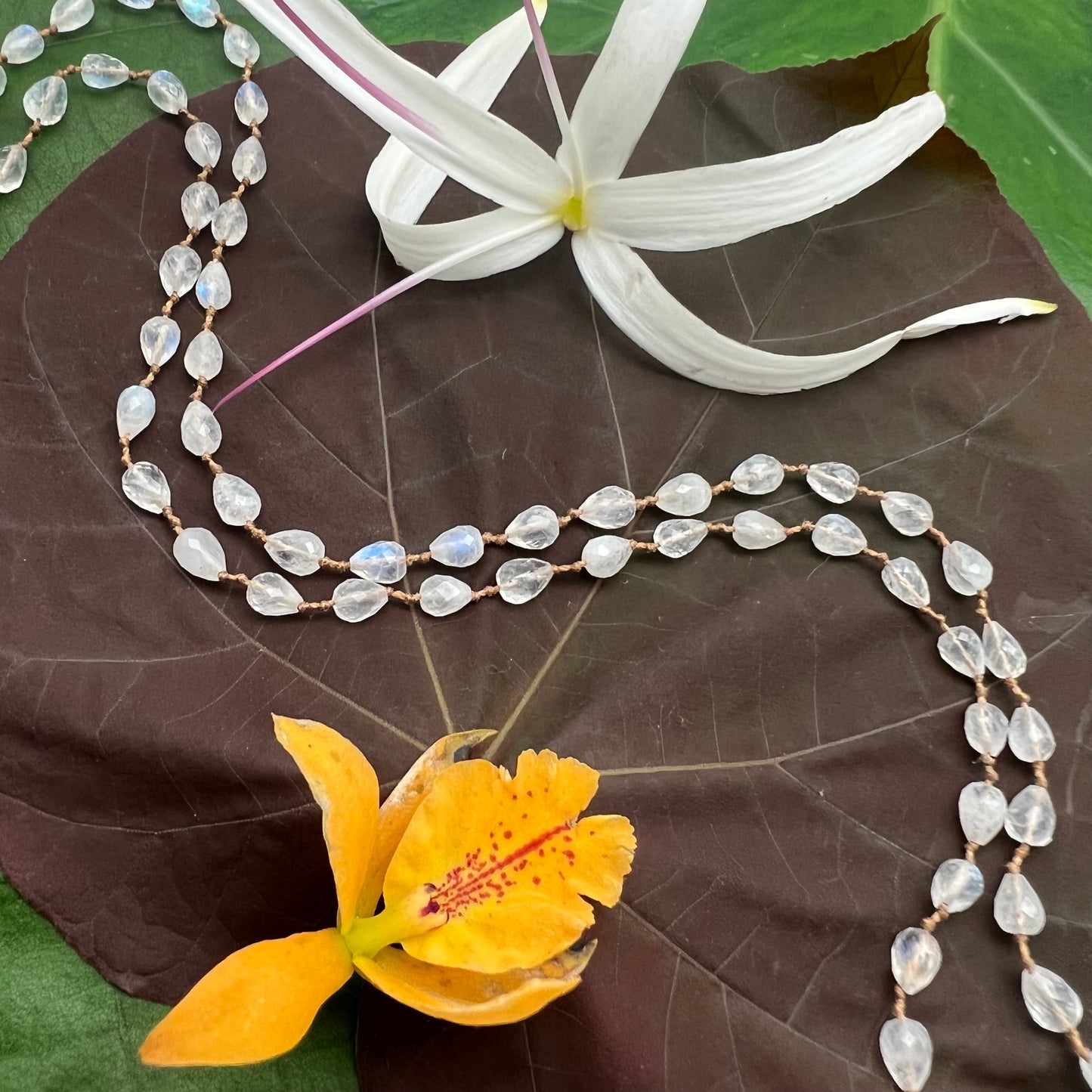 Moonstone Drop Lei