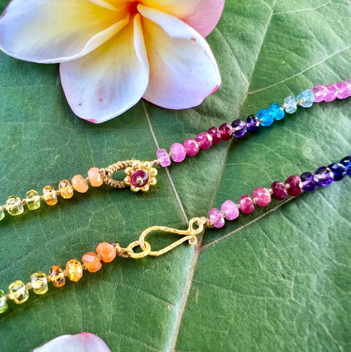 Zambian Emerald Rainbow Lei
