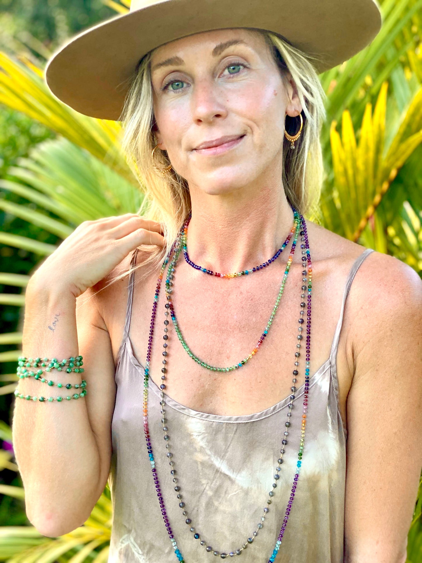 Amethyst Rainbow Lei