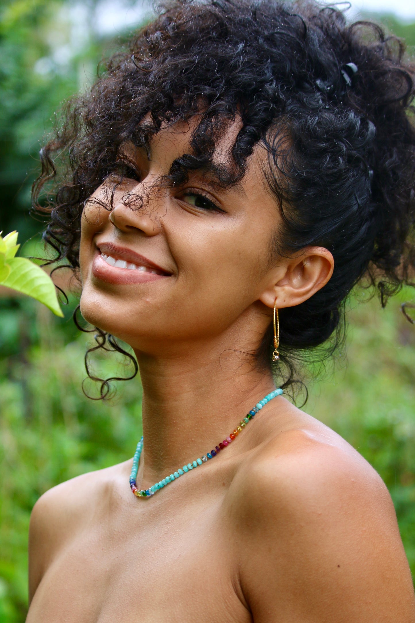 Aqua Amazonite Choker Rainbow Lei