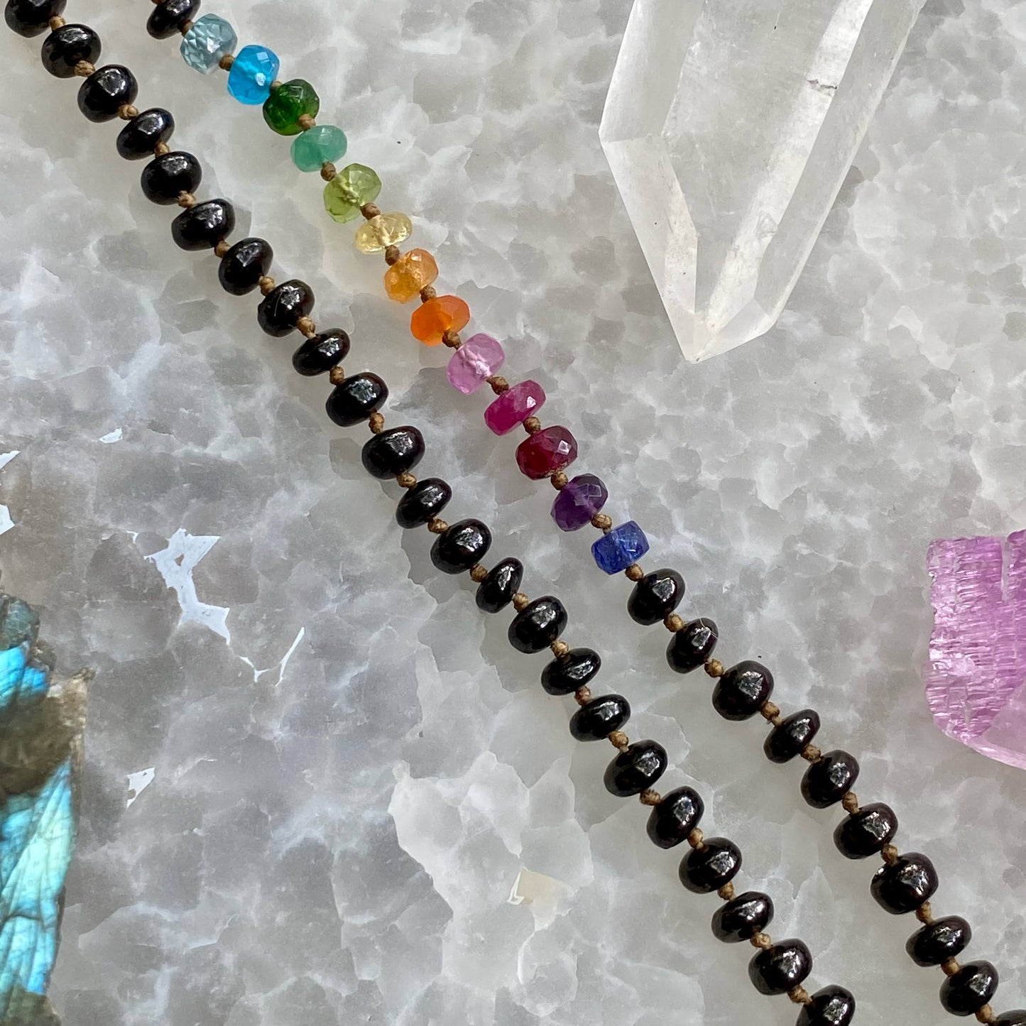 Shungite Kāne