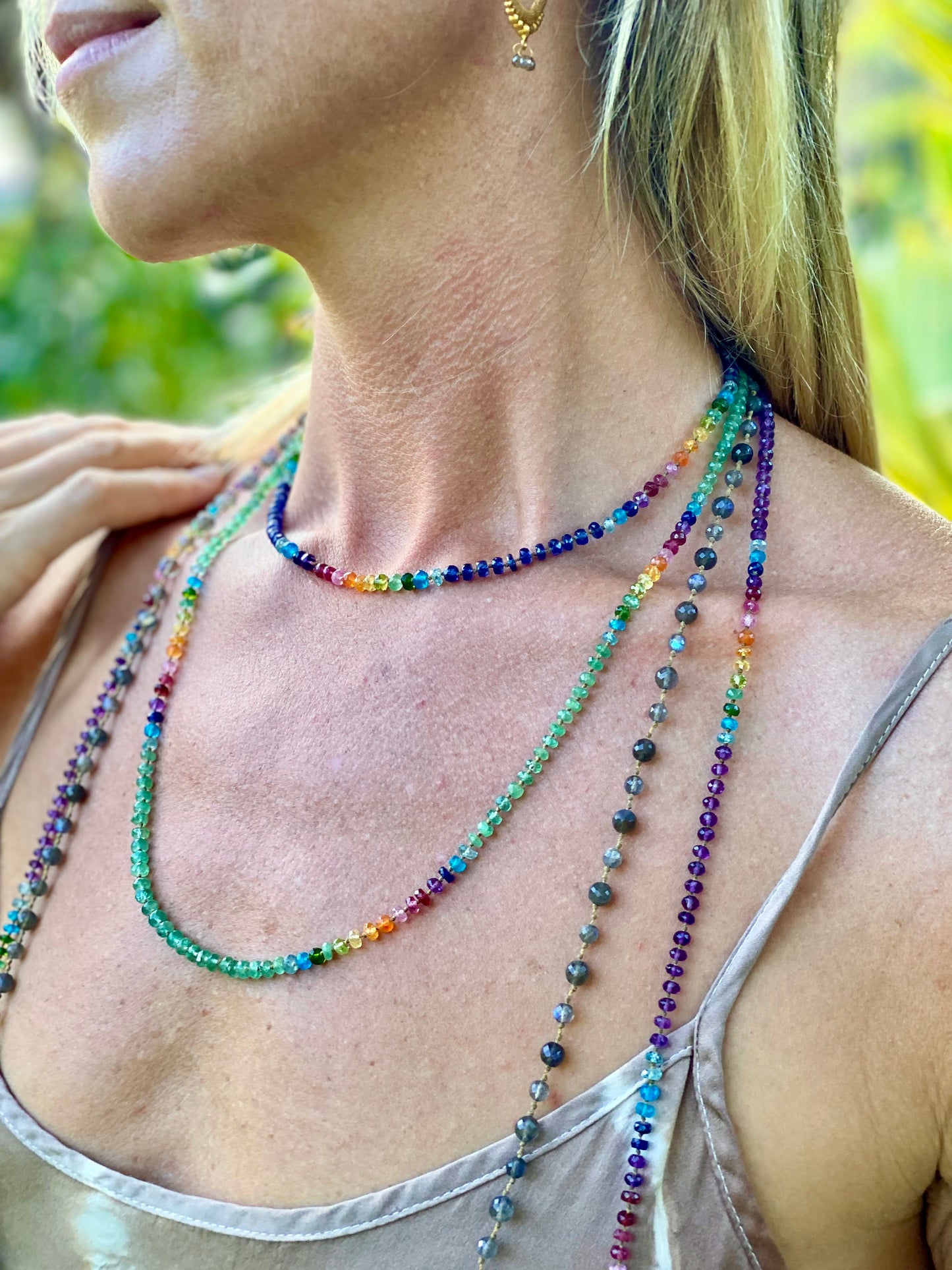 Midnight Sapphire Choker Rainbow Lei