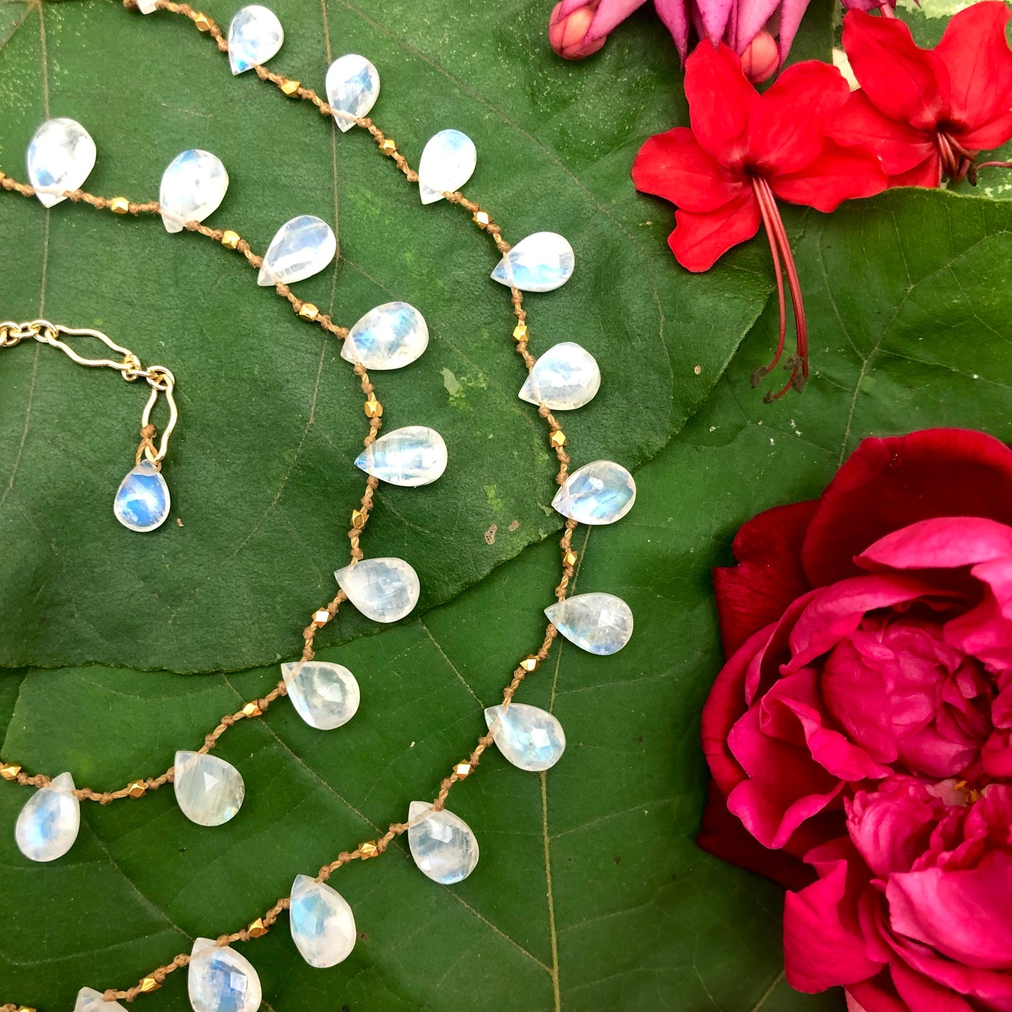Moonstone & Gold Ali'i