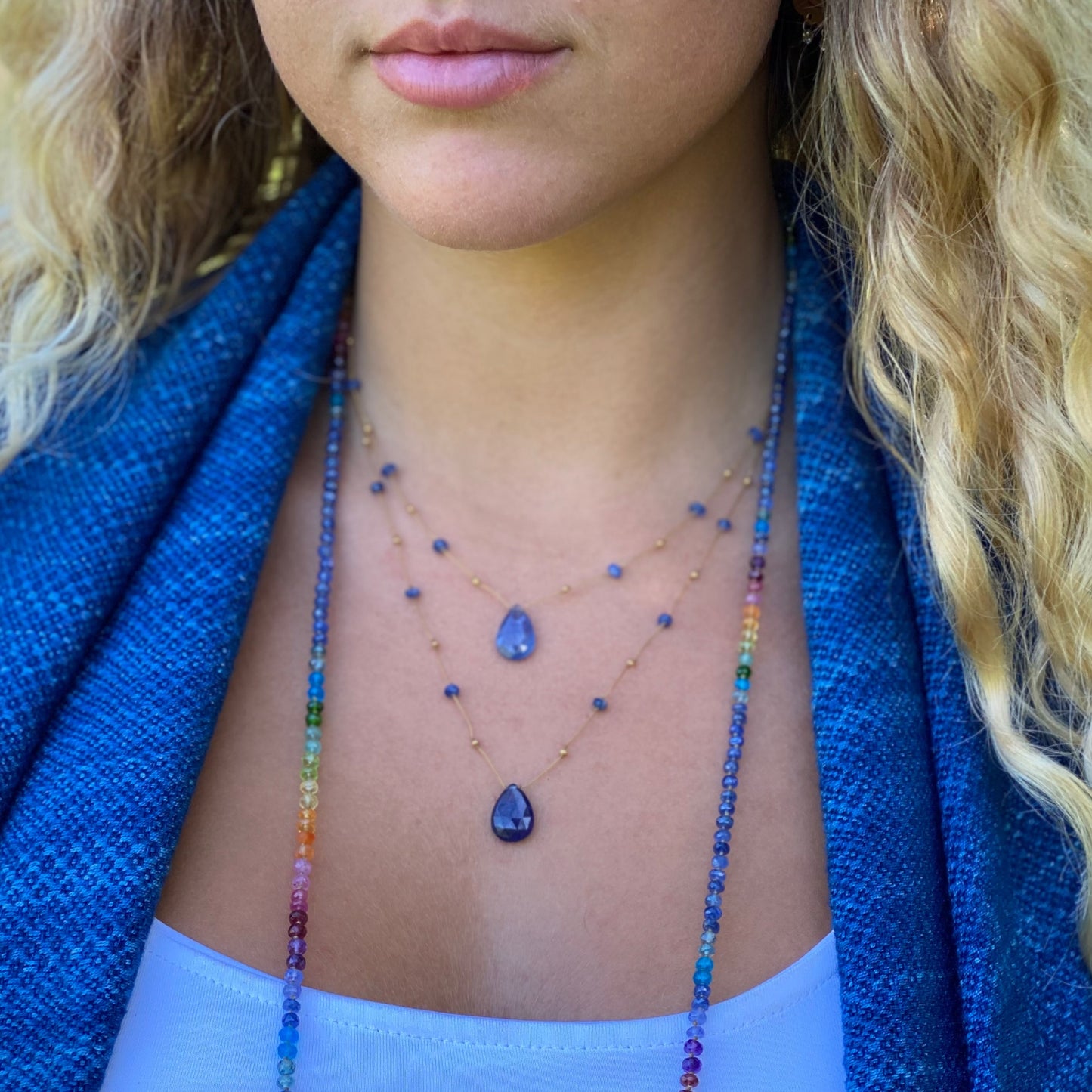 Blue Sapphire Rainbow Lei