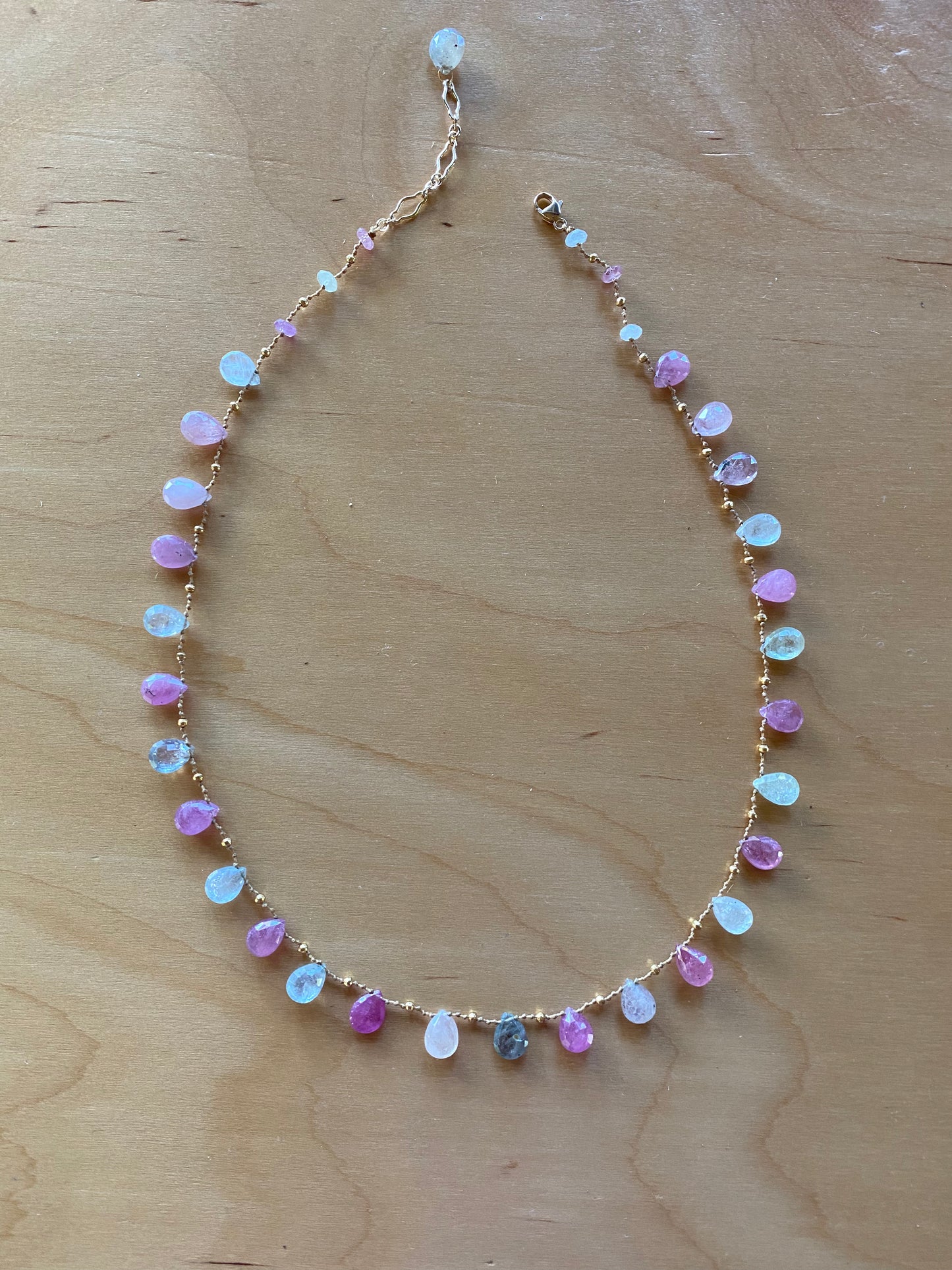 Sapphires and gold Ali’i