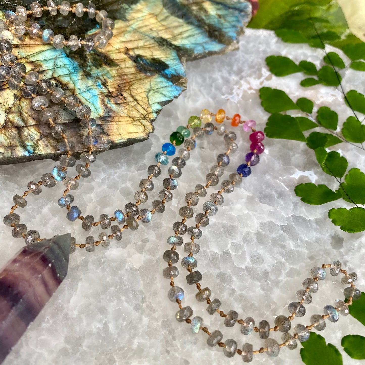 Labradorite Kāne