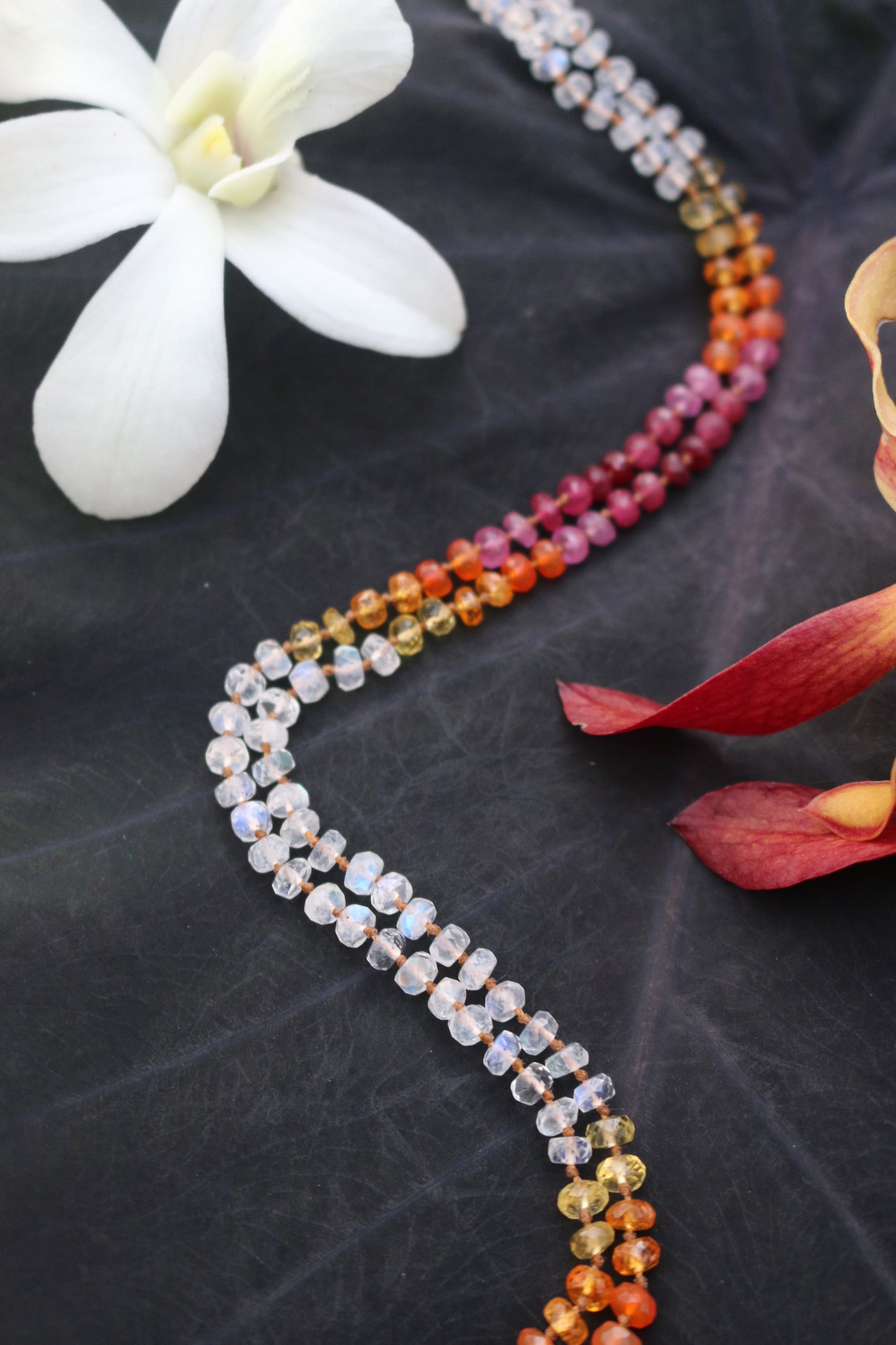 Moonstone Sunset Lei