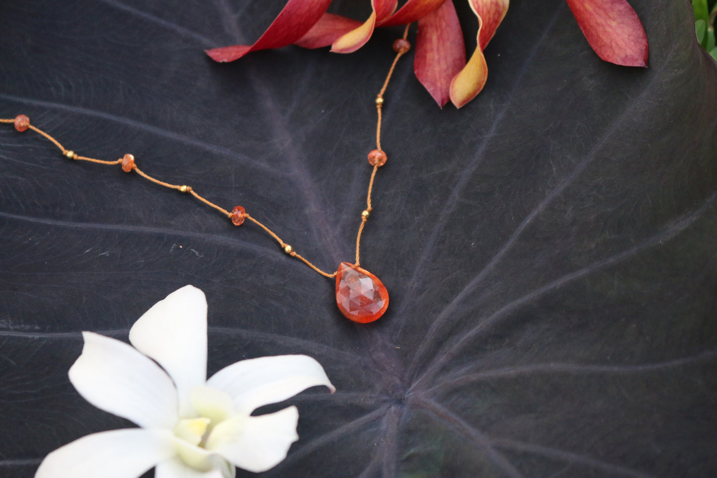Sunstone Alohi Drop