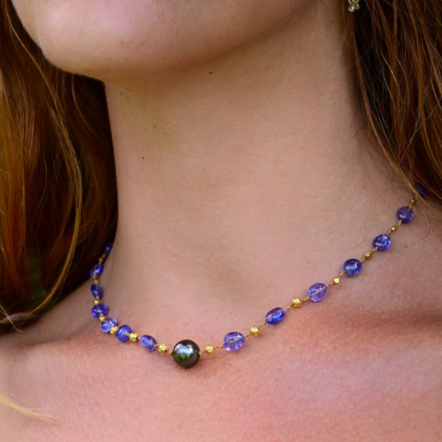 Tanzanite Necklet with Tahitian Pearl & Gold