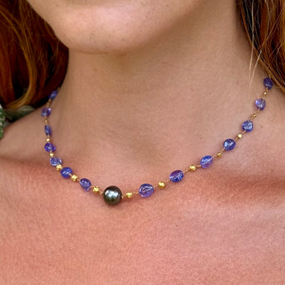 Tanzanite Necklet with Tahitian Pearl & Gold