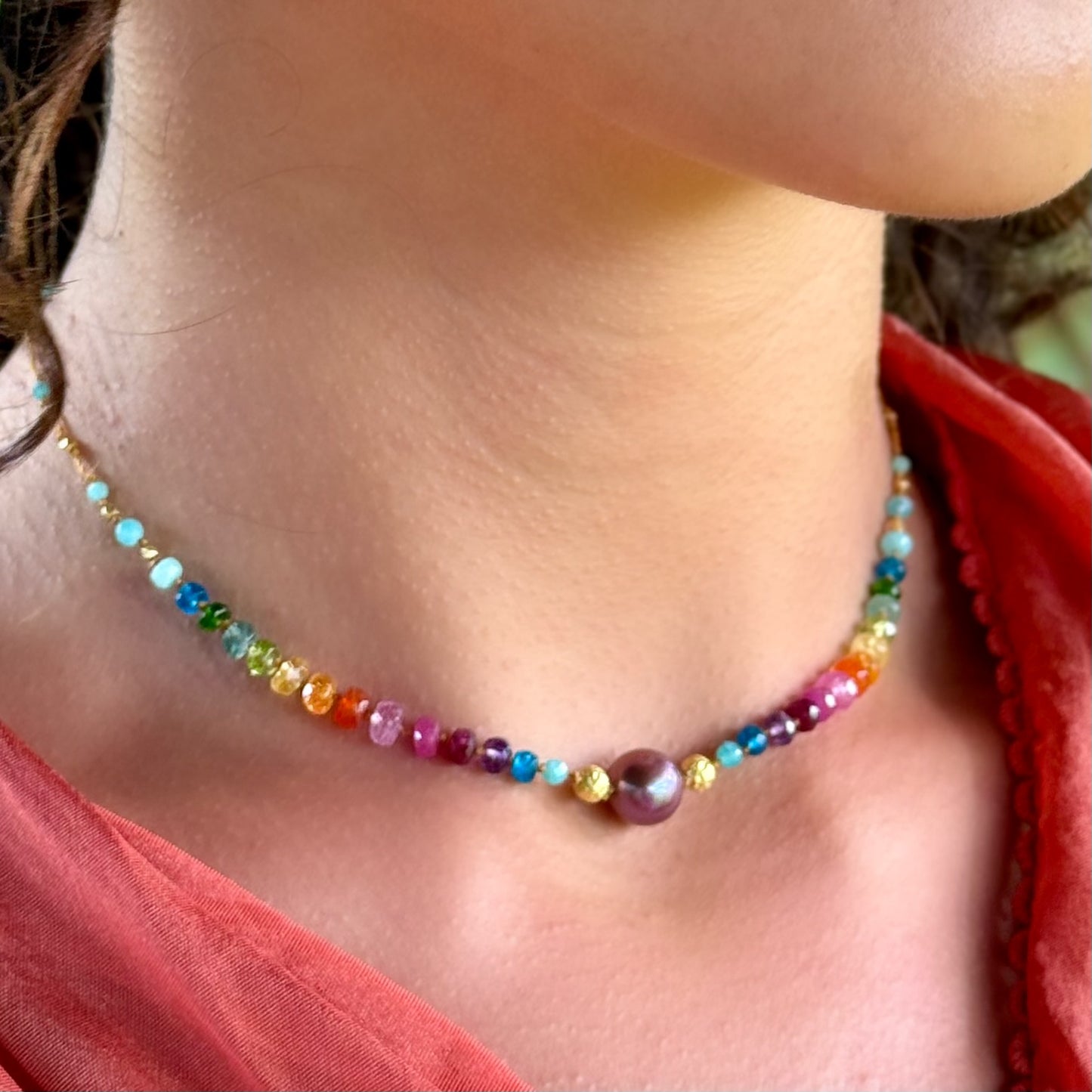 Floating Purple Pearl with Gold Rainbow Mana