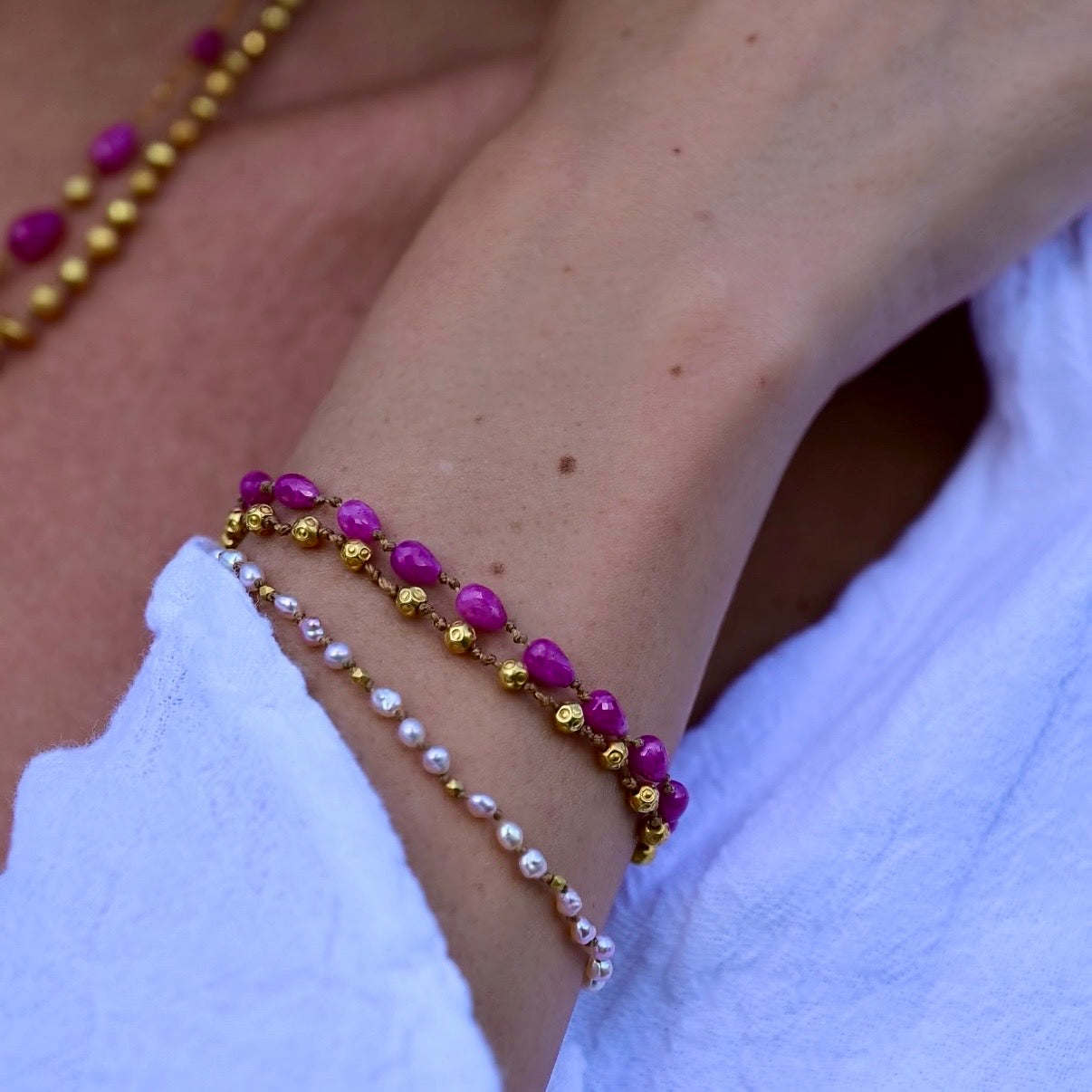 Pink Pearls & Gold Bracelet