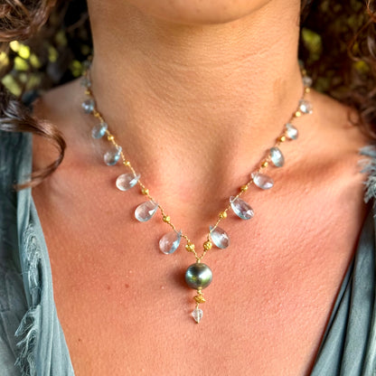 Aquamarine & Tahitian Pearl Ali’i Mana