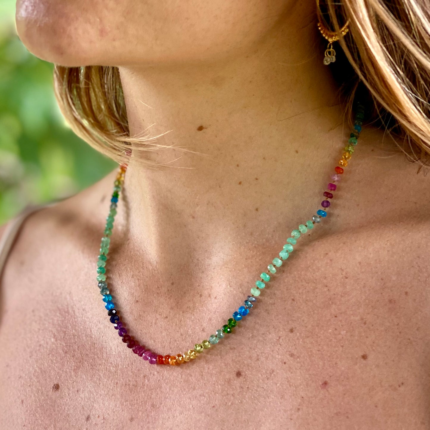 Colombian Emerald Rainbow Lei