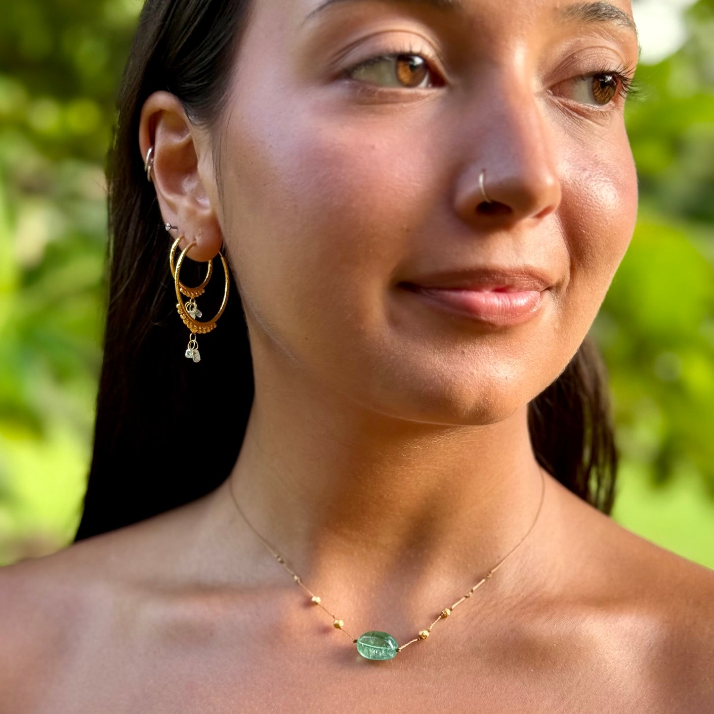 Smooth Emerald & Gold Accent Strand