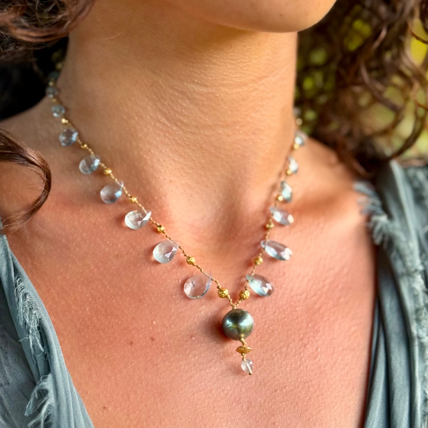Aquamarine & Tahitian Pearl Ali’i Mana