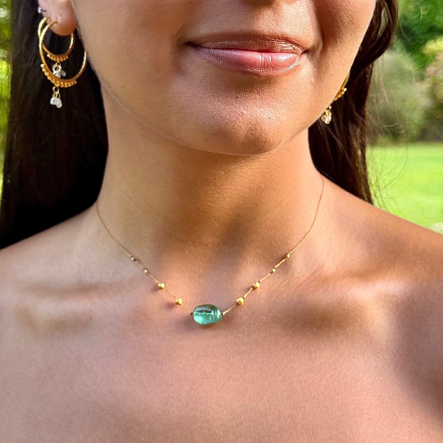 Smooth Emerald & Gold Accent Strand