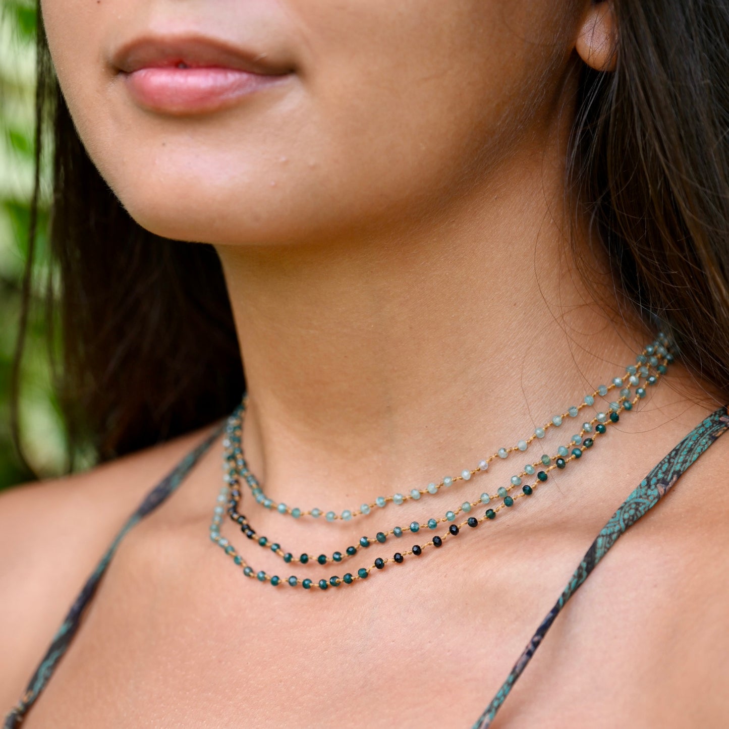 Tiny Grandidierite Long Lei