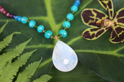 Moonstone with Amazonite & Chrome Diopside Rainbow Mana