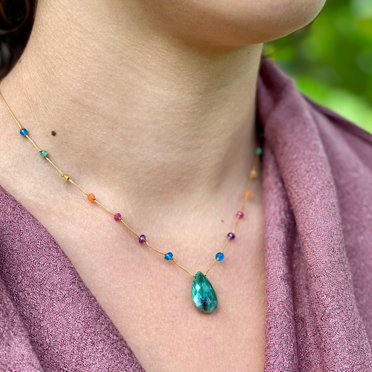 Sakota Emerald Rainbow Drop