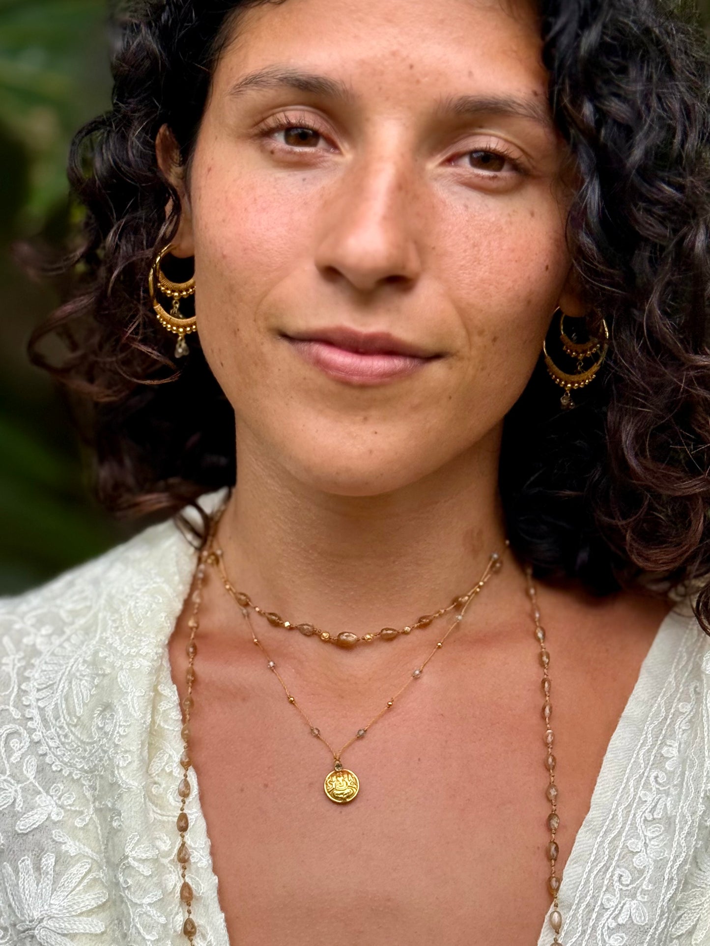 Golden Moonstone Nohie
