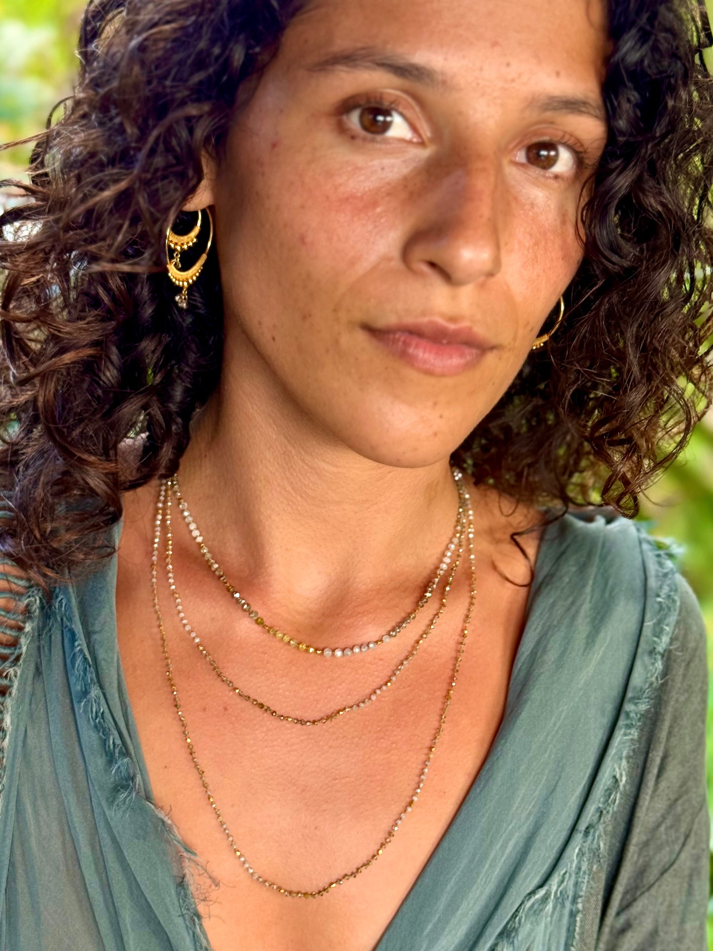 Shaded Diamond & Gold Strand